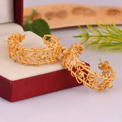 Pendientes redondos de alambre tejido alambre de oro amarillo peridoto de latón pendientes de lujo Foto 1 de 4