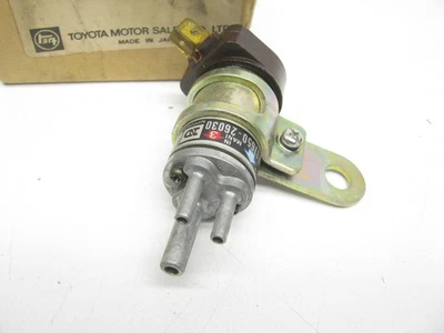 Válvula de conmutación de vacío de carburador OEM 17650-26030 1974-1979 Toyota Corolla NOS Foto 1 de 3