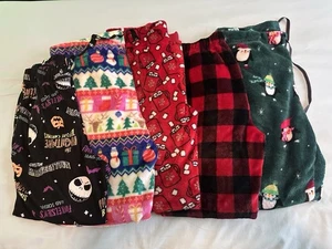 Set Of 5 - Women’s Christmas Fleece Pajama/ Lounge Pants All Size Large - Picture 1 of 6