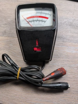 Medidor de punto de morada tach SEARS (Dixson) hecho en EE. UU. 4-6-8 cilindros 12 voltios  Foto 1 de 4