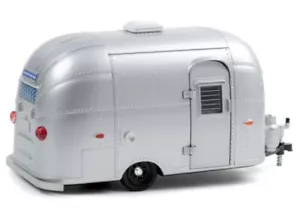 AIRSTREAM 16` Bambi - plata - luz verde 1:24 - Imagen 1 de 6