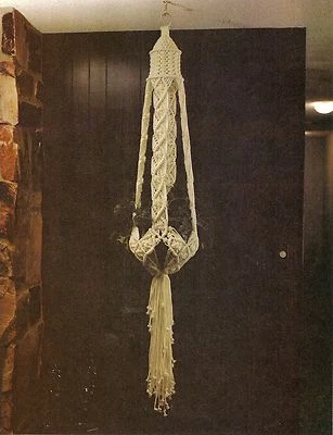 Elegant Plant Hanger Pattern - Rare Craft Book: # MP6 Macrame Portraits Book 6 - Image 1 of 4