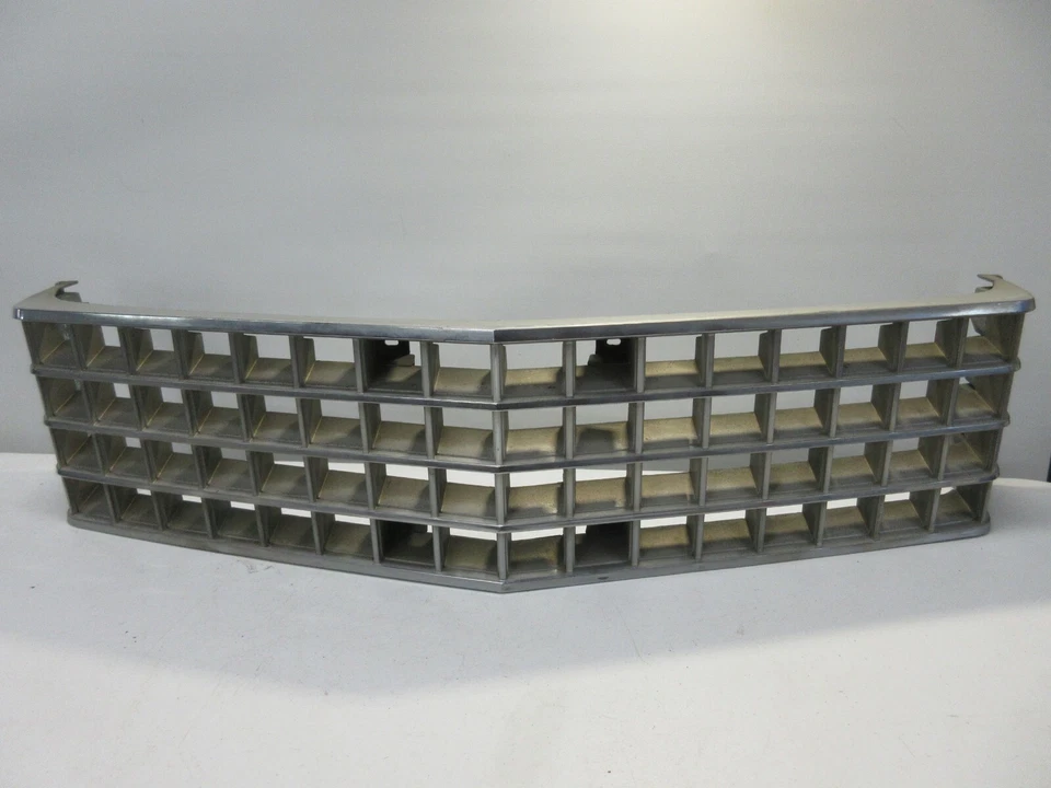 Mercury Grand Marquis 1969-1978 OEM equipo original Ford parrilla  Foto 1 de 4