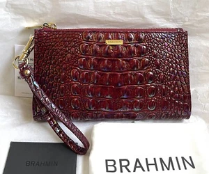 New Brahmin Melbourne DAISY Leather Large Zip Wristlet Clutch SANGRIA Burgundy - Picture 1 of 9