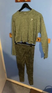 Gymshark Non Matching Set - Medium - Green - Picture 1 of 1