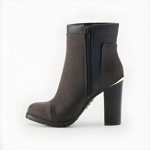 Juicy Couture Ankle Boots 9M Women’s Livia CHARCOAL BROWN Faux Suede Gold Zipper - Picture 1 of 8