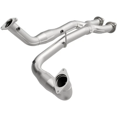 MagnaFlow 催化转换器 适合:2010 年 吉普大切诺基 6.1 升 V8 气体 OHV — 第 1/4 张图片