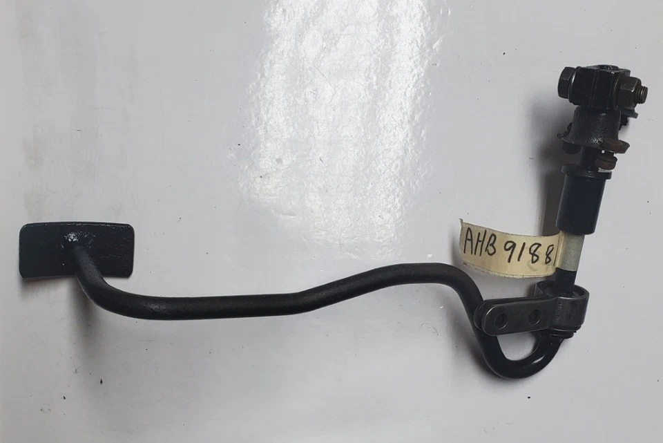 Conjunto de pedal de acelerador Austin Healey BJ8 BT7 VOLANTE A LA IZQUIERDA AHB9188A Foto 1 de 1