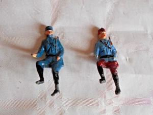 Vintage toy soldiers WW1 French two seated figures CGB SR 1910s - Picture 1 of 5