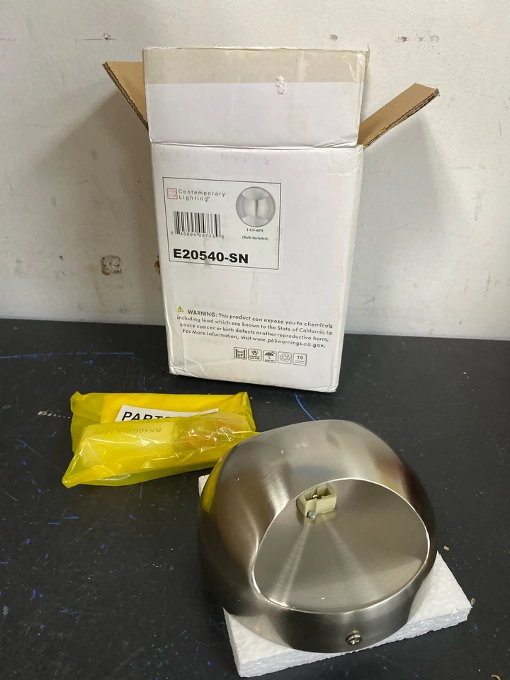 Aplique de pared de aluminio ET2 E20540-SN Wink 5,25" - níquel satinado Foto 1 de 2