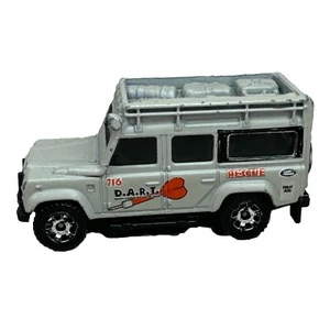 Matchbox '97 Land Rover Defender 110 "DART" (2011 Off Road 10 Pack Exclusive) - Picture 1 of 10