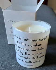 Velas cotizables aroma a grosella salvaje "La vida no se mide por..." Tarjetas cotizables - Imagen 1 de 5