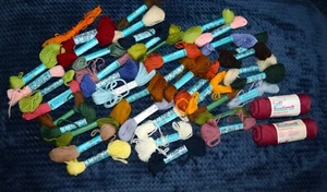 40 Stück Vintage Anchor Mäntel Tapisserie Wolle & Damen Handarbeit Nadelspitze Garn 7,3 - Bild 1 von 4