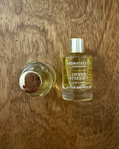 2 x Aromatherapy Associates Rose Bath & Shower Oil 9ml Essential Oil . Unboxed - Picture 1 of 1