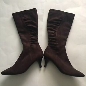 IMPO Nova Chocolate Brown Heeled Boots Sz 8.5M. 733363