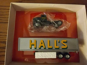 Winross 1:64 Hall's Semi Tractor Trailer Diecast Model Truck - Bild 1 von 1