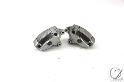 Juego de 12 pinzas de freno delanteras Harley CVO Road Glide FLTRXSE 2012 Foto 1 de 4