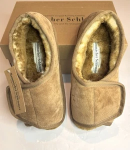 Hammacher Schlemmer Slippers Womens L 7.5, 8, 8.5 Brown Suede Sheepskin Slides - Picture 1 of 9