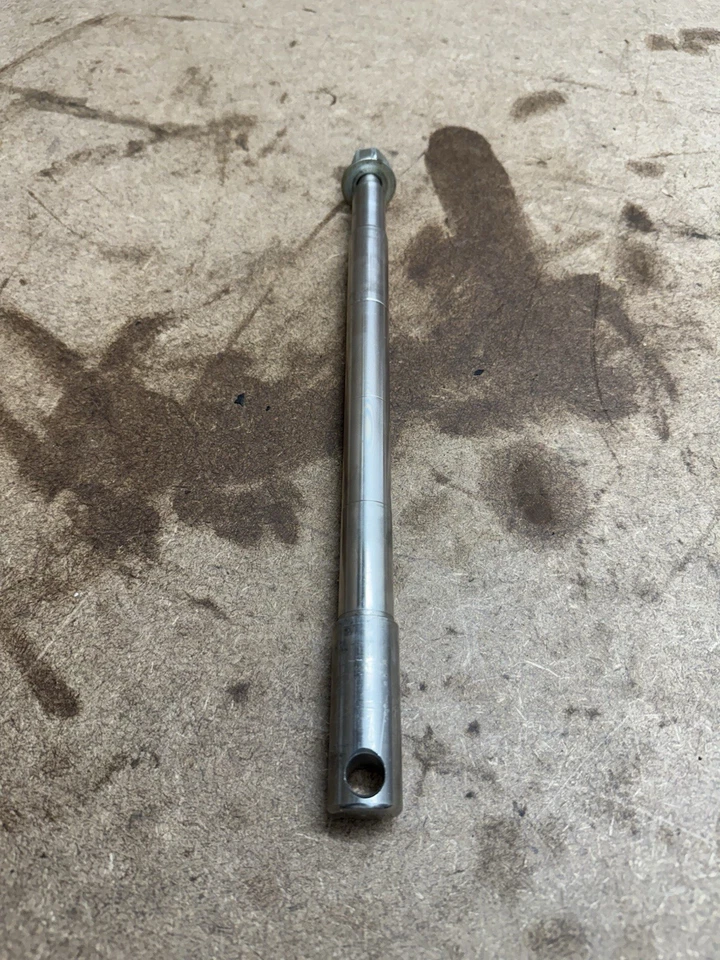 "Harley Davidson Softail Fat Boy 1986-06 eje delantero 12,5"" x 3/4"" OEM" Foto 1 de 4