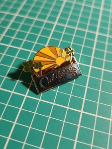 Spilla da bavero vintage California souvenir tono oro - Foto 1 di 15