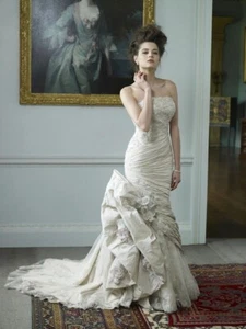 Ian Stuart Ivory Wedding dress size 12 - Picture 1 of 9