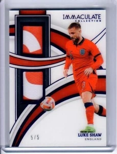 2022-23 Panini Immaculate Dual Patches Ruby Parallel LUKE SHAW 5/5 SP ENGLAND - Picture 1 of 2
