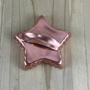 "Cortador de galletas Star Copper 2,5"" bordes estriados con mango" - Imagen 1 de 4