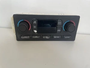 03-06 Climate Control GMC, TAHOE,SUBURBAN, YUKON, ESCALADE , BRAVADA BUICK , OEM - Picture 1 of 5