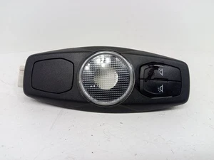 ¡PRUEBA! Luz domo trasera 331259 - Imagen 1 de 5