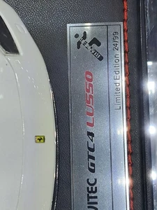 1/18 RUNNER FERRARI GTC4 LUSSO IN PEARL WHITE - Picture 1 of 7