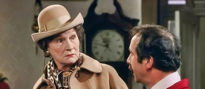 Joan SANDERSON- *Please Sir ! SUPERB in *Fawlty Towers  Signed Page - Image 1 of 2