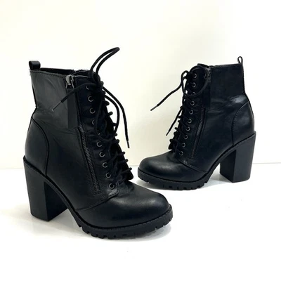 Botas de tornozelo Soda Black Chunky 4” salto alto combate Y2K Whimsigoth grunge Wms tamanho 9 - Imagem 1 de 4