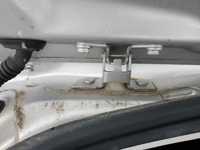 Tapa del conductor izquierda/bisagra de puerta levadiza Dodge Caliber 2007-2012 Foto 1 de 4