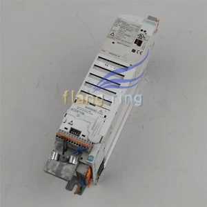 1 Stück gebrauchter Lenze Frequenzumrichter E82EV222-4C 2,2KW 380V geprüft - Bild 1 von 1