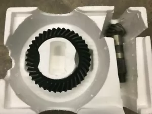 Dana 30 Front Gear Set 4.88 Ratio ( Jeep TJ, Wrangler, Grand Cherokee ) NEW - Picture 1 of 8