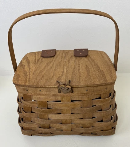 VINTAGE 19TH CENTURY BRAND Handmade STORAGE BASKET 1992 Cover