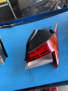2021-2023 Hyundai Elantra Passenger Right RH Outer Tail Light Halogen OEM - Picture 1 of 5