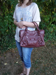 Balenciaga City distressed leather shoulder bag DARK RED/MAROON/CRANBERRY color - Picture 1 of 20