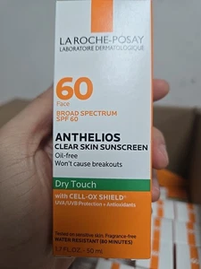La Roche Posay Anthelios klare Haut trockene Berührung LSF 60 Sonnencreme Ablaufdatum 2027+ - Bild 1 von 3