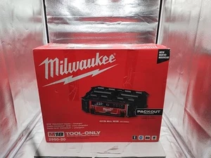 Milwaukee 2950-20 M18 Lithium-Ion Cordless PACKOUT Radio/Speaker (T1-B8) - Photo 1 sur 6