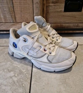Rare Raf Simons Robot Ozweego White Adidas Bunny UK 10 S74571 - Picture 1 of 20
