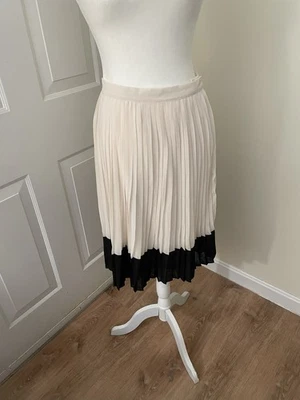 Falda plisada de gasa Forever 21 talla M Foto 1 de 4