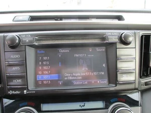 RECEPTOR DE RADIO Y UNIDAD DE EXHIBICIÓN TOYOTA RAV4 2014-2015, ¡DEFECTUOSO! 8610042231 - Imagen 1 de 24