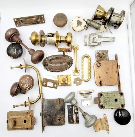 Lot of Antique Vintage Door Hardware Reclaimed Salvage Doorknobs Pulls Locks Cover