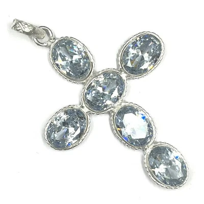 Colgante hecho a mano de plata de ley 925 con piedras preciosas de topacio blanco Foto 1 de 4