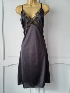 LADIES VTG BLACK SILKY NYLON/POLYAMIDE FULL SLIP SIZE 20 - Bild 1 von 11
