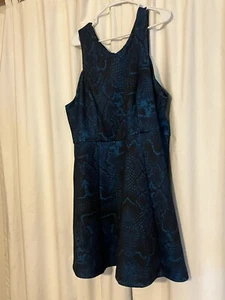 Jennifer Lopez Kleid - Bild 1 von 2