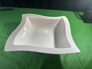 “Villeroy & Boch 1748”Wave White Porcelain LARGE Serving Bowl 13” Made In German - Picture 1 of 8