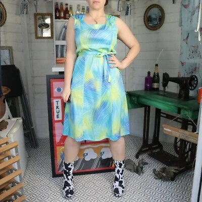 Vestido Vintage Retro Años 60 Verde Geométrico Abstracto Estampado Loco Midi Mod 12 Foto 1 de 4