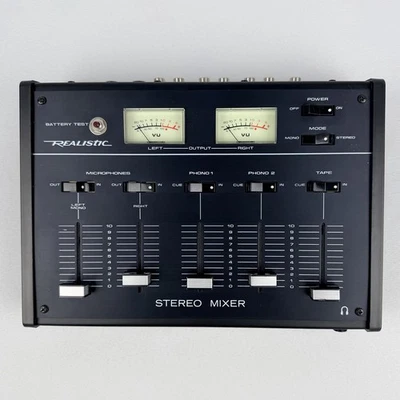 Mezclador estéreo realista 32 1100A VU medidores cinta fono entradas de micrófono Foto 1 de 4